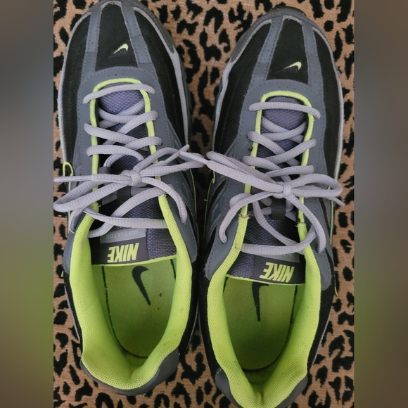Men's Nike Initiator - Picture 2 of 5
